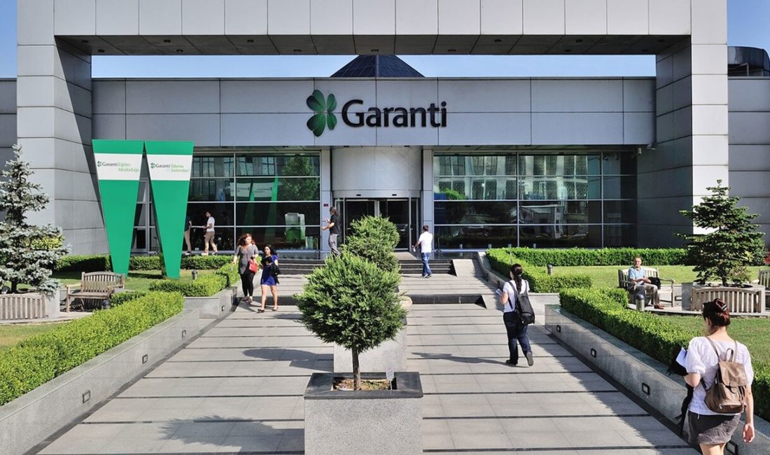 Garanti Bankası, yaklaşık 3