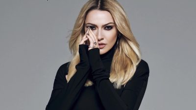 İddialı kıyafetleriyle dikkat çeken Hadise sessizliğini bozdu