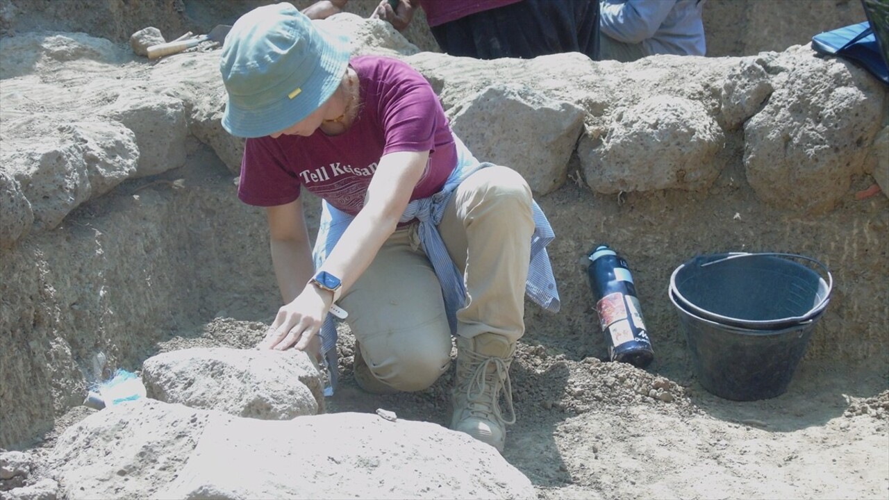 Gaziantep'in İslahiye ilçesinde, Geç Hitit döneminin başkenti olarak bilinen Zincirli Höyük'teki...