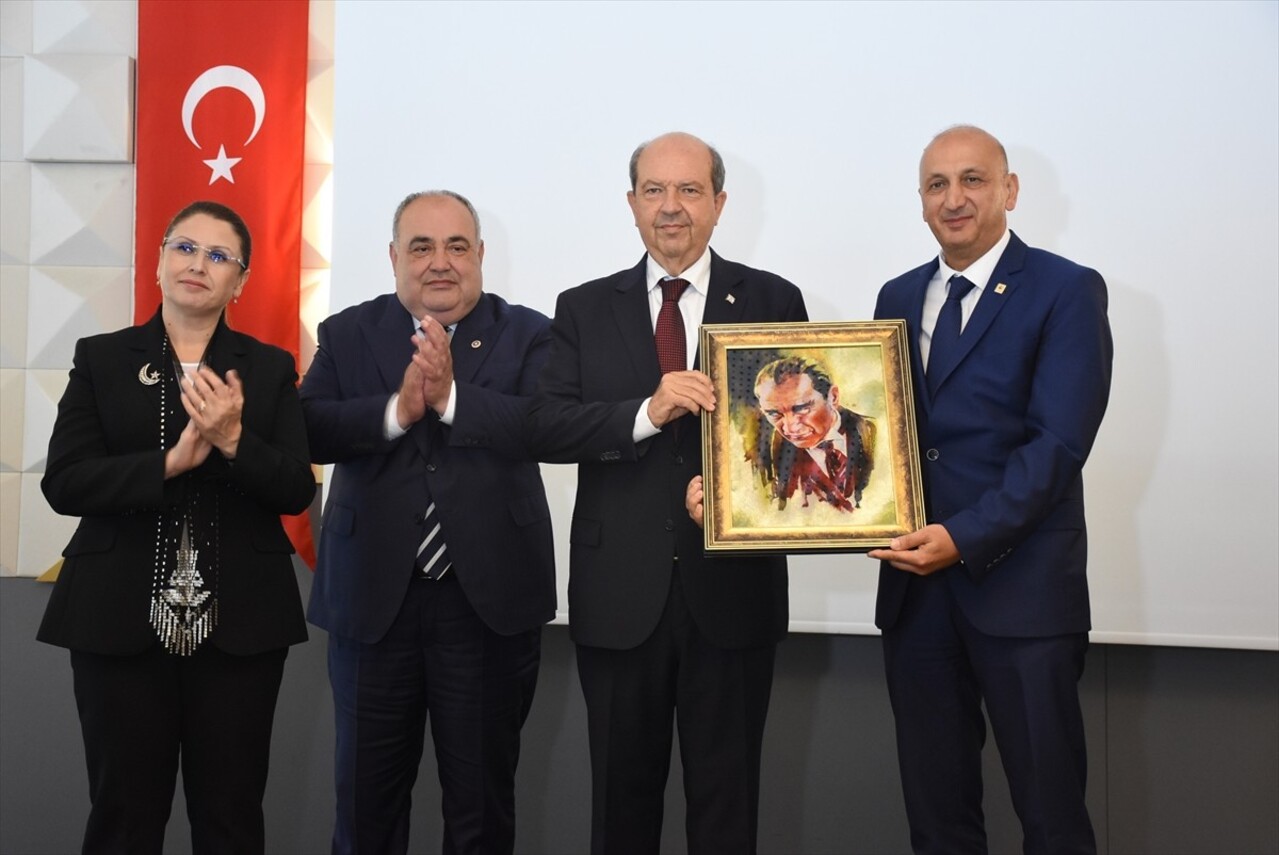 Kuzey Kıbrıs Türk Cumhuriyeti (KKTC) Cumhurbaşkanı Ersin Tatar, bir dizi program için bulunduğu...