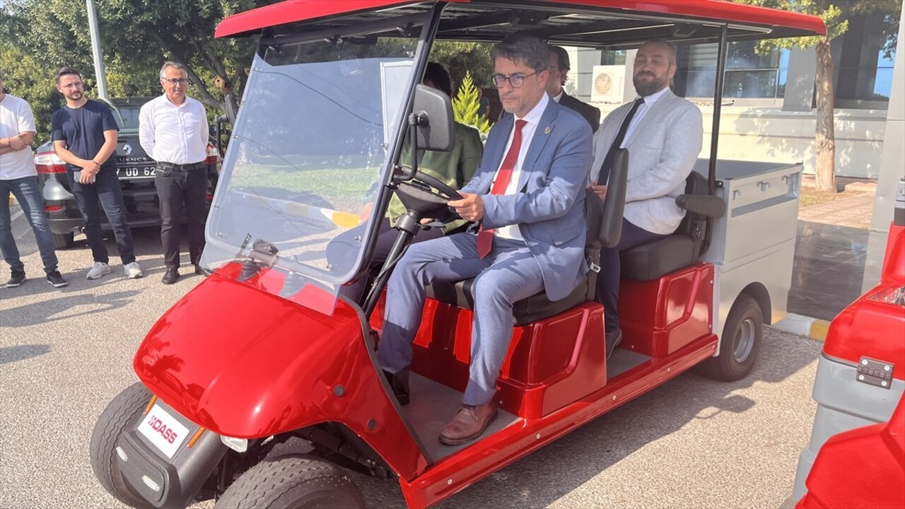 Çanakkale Onsekiz Mart Üniversitesi (ÇOMÜ) tarafından başlatılan Avrupa Yeşil Mutabakatı'na...