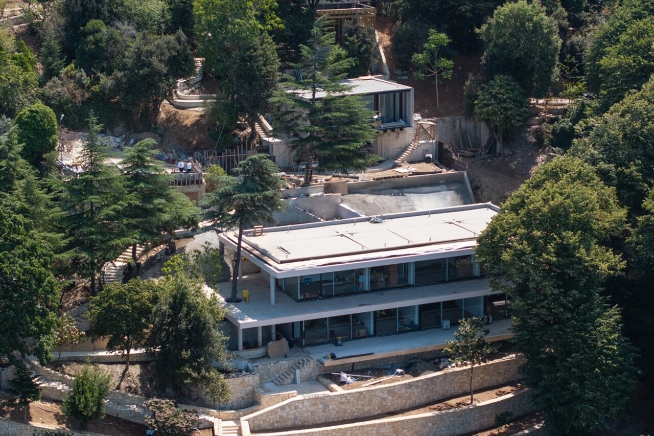 İstanbul Çevre Şehircilik ve İklim Değişikliği İl Müdürlüğü ekipleri, Üsküdar Vaniköy'de Boğaziçi...