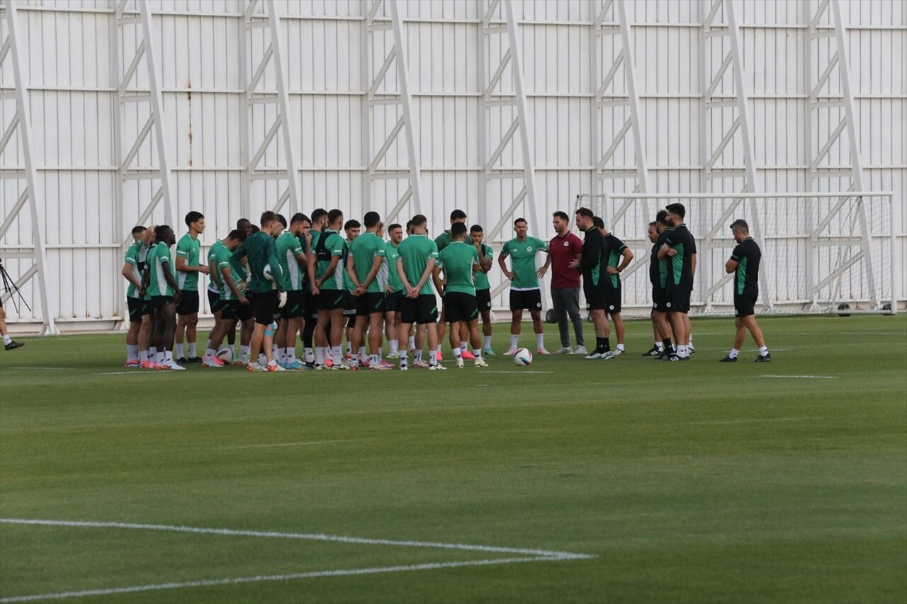 Trendyol Süper Lig ekiplerinden TÜMOSAN Konyaspor, Sipay Bodrum FK ile deplasmanda yapacakları...