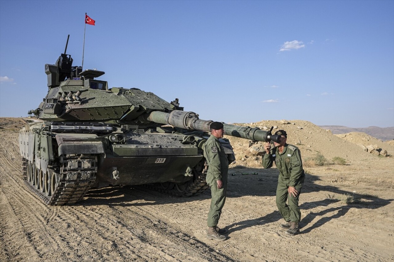 Türk Silahlı Kuvvetlerinin (TSK) kara gücünü oluşturan en önemi unsurlardan olan tank birlikleri...