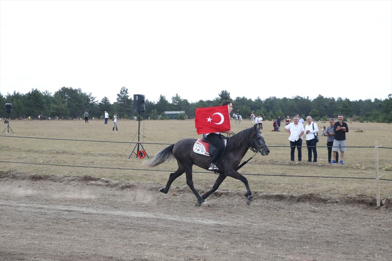 Atatürk'ün Kastamonu'ya gelişi ve Şapka İnkılabı'nın 99'ncu yıl dönümü kapsamında 33. Geleneksel...