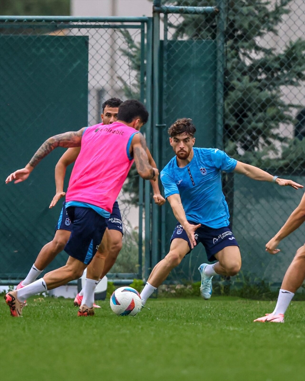 Trabzonspor, UEFA Konferans Ligi play-off turu rövanşında sahasında İsviçre'nin St. Gallen...