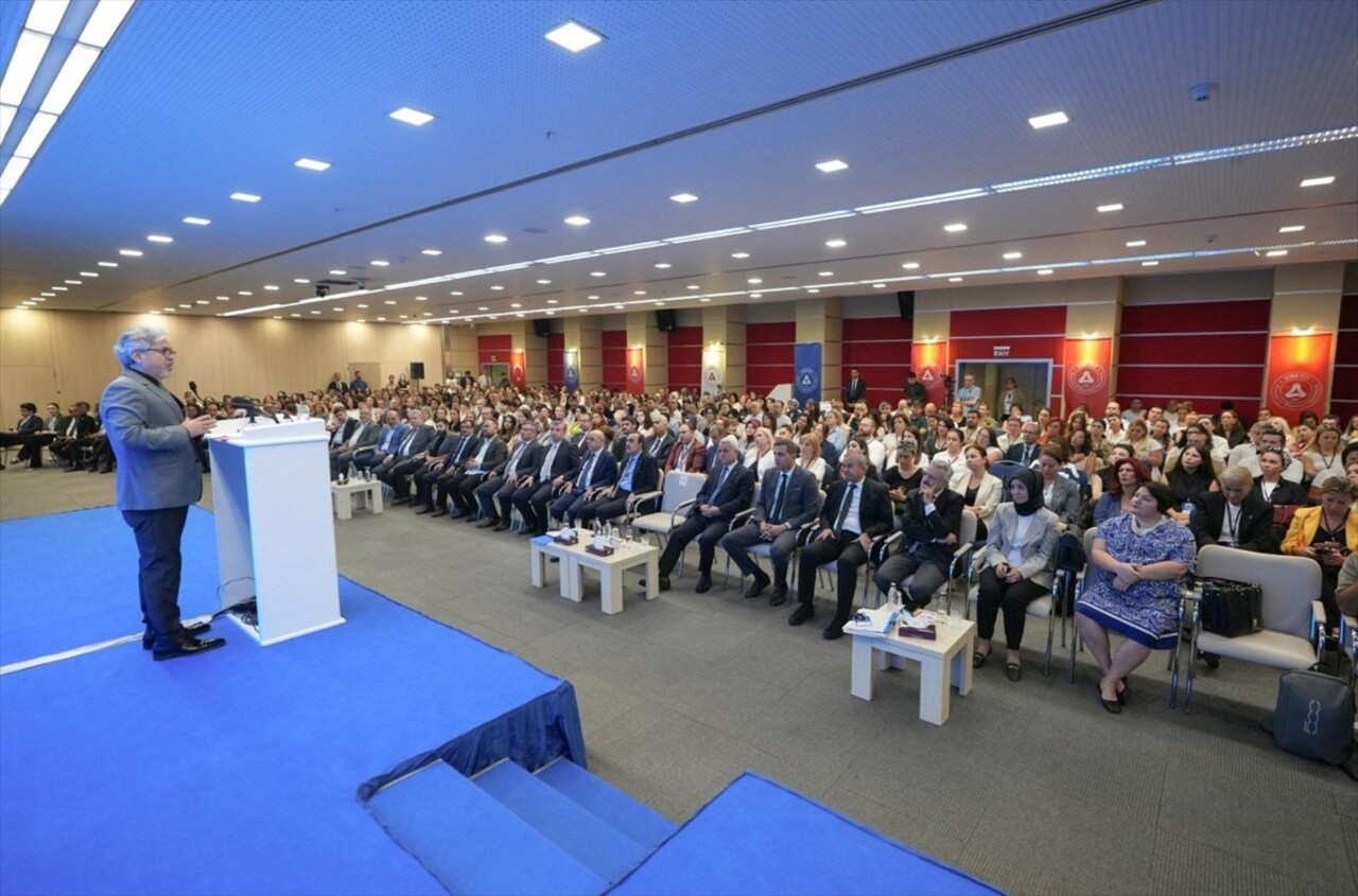 Ankara'da, Millî Eğitim Bakanlığı (MEB) ve TOBB Türkiye Eğitim Meclisi tarafından "Özel Okullar...