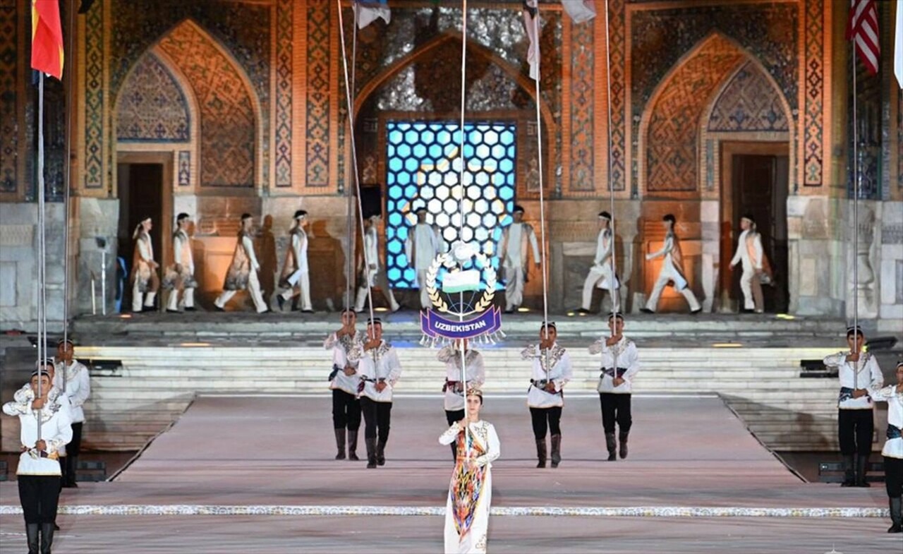 Özbekistan'ın tarihi Semerkant şehrinde, 13'üncü Uluslararası Şark Teraneleri Müzik Festivali...