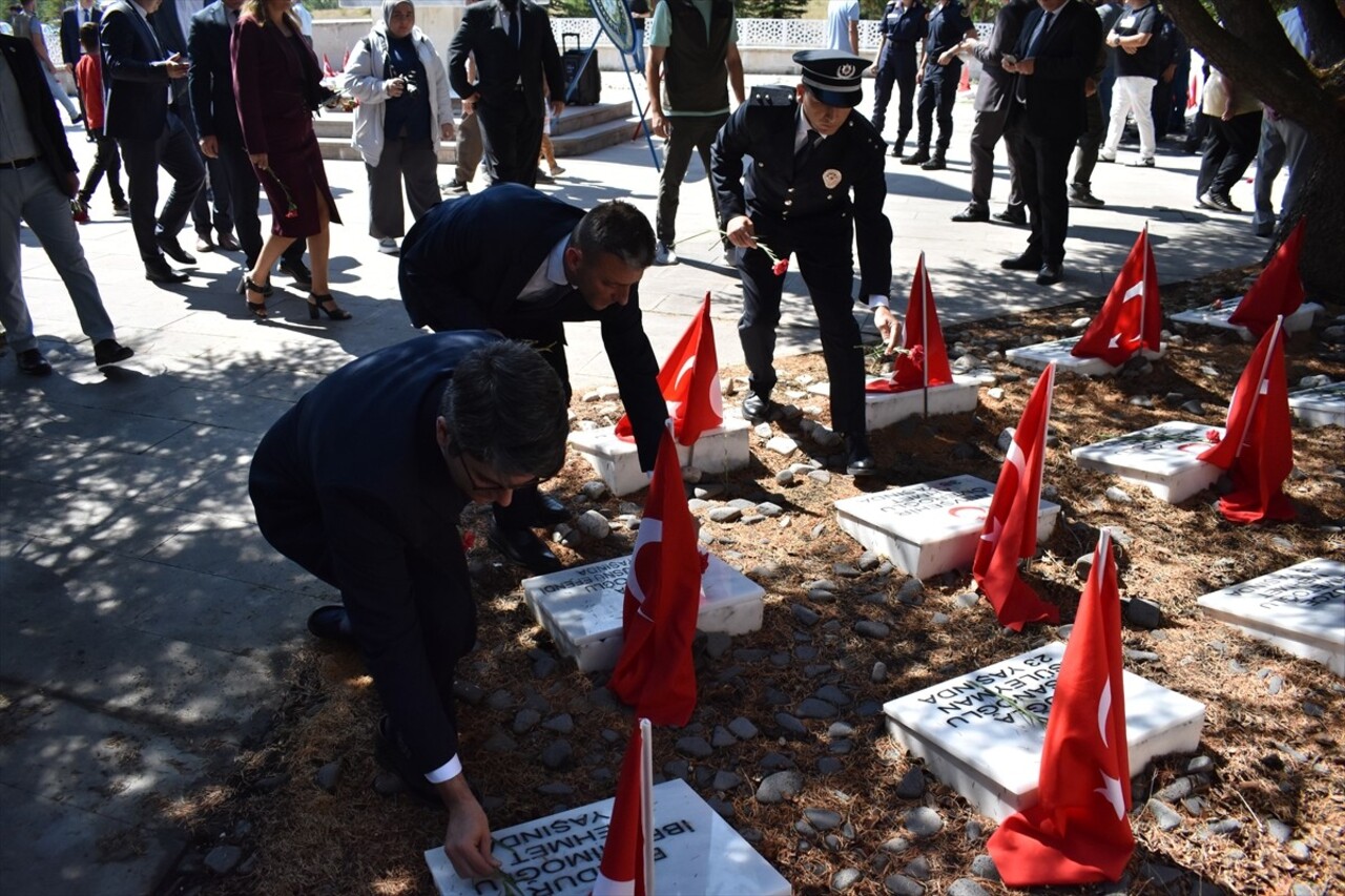 Afyonkarahisar'da, Büyük Taarruz'un 102. yıl dönümü etkinlikleri kapsamında, Albay Reşat Çiğiltepe...