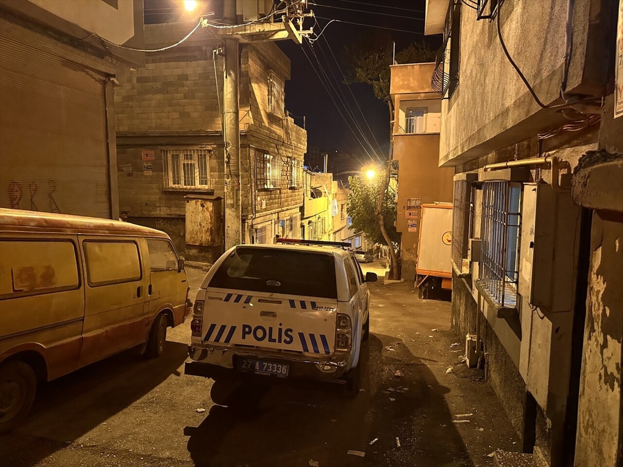 Gaziantep'te, mahalle manavının üzerlerine doğru tüfekle ateş ettiği bir grup çocuktan 11...