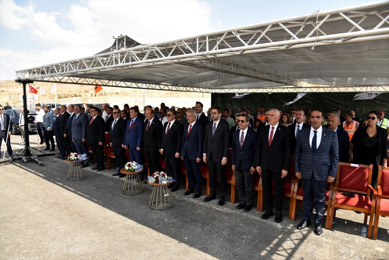 Kuzey Kıbrıs Türk Cumhuriyeti'nin (KKTC) başkenti Lefkoşa'nın trafiğini rahatlatmak üzere...