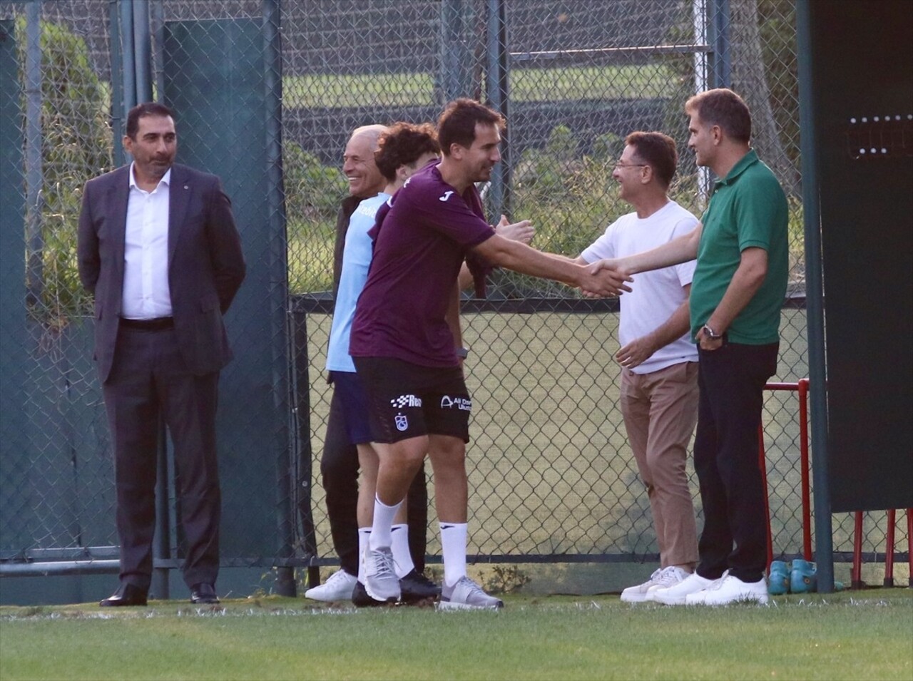  Trabzonspor, UEFA Konferans Ligi play-off turunda, yarın sahasında İsviçre'nin St. Gallen...