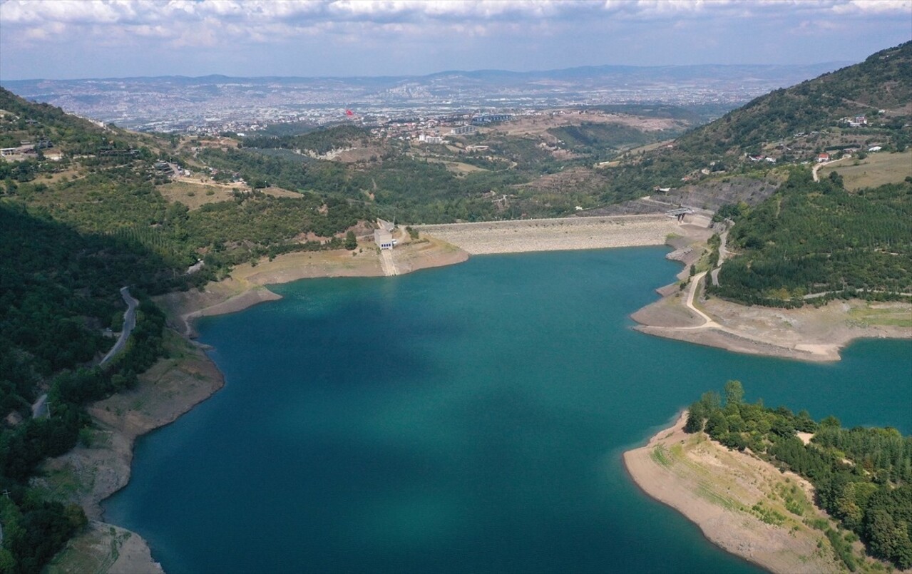 Kocaeli'nin içme suyu ihtiyacının büyük kısmını karşılayan Yuvacık Barajı'ndaki su seviyesi yüzde...