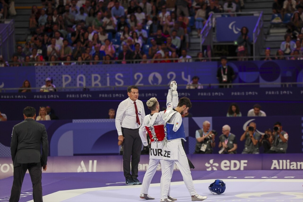 Paris 2024 Paralimpik Oyunları'nda erkekler tekvando K44 58 kiloda yarı final karşılaşmasında...