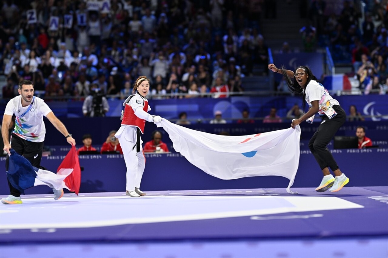 Paris 2024 Paralimpik Oyunları'nda kadınlar K44 47 kiloda tekvando bronz madalya mücadelesinde Fas...