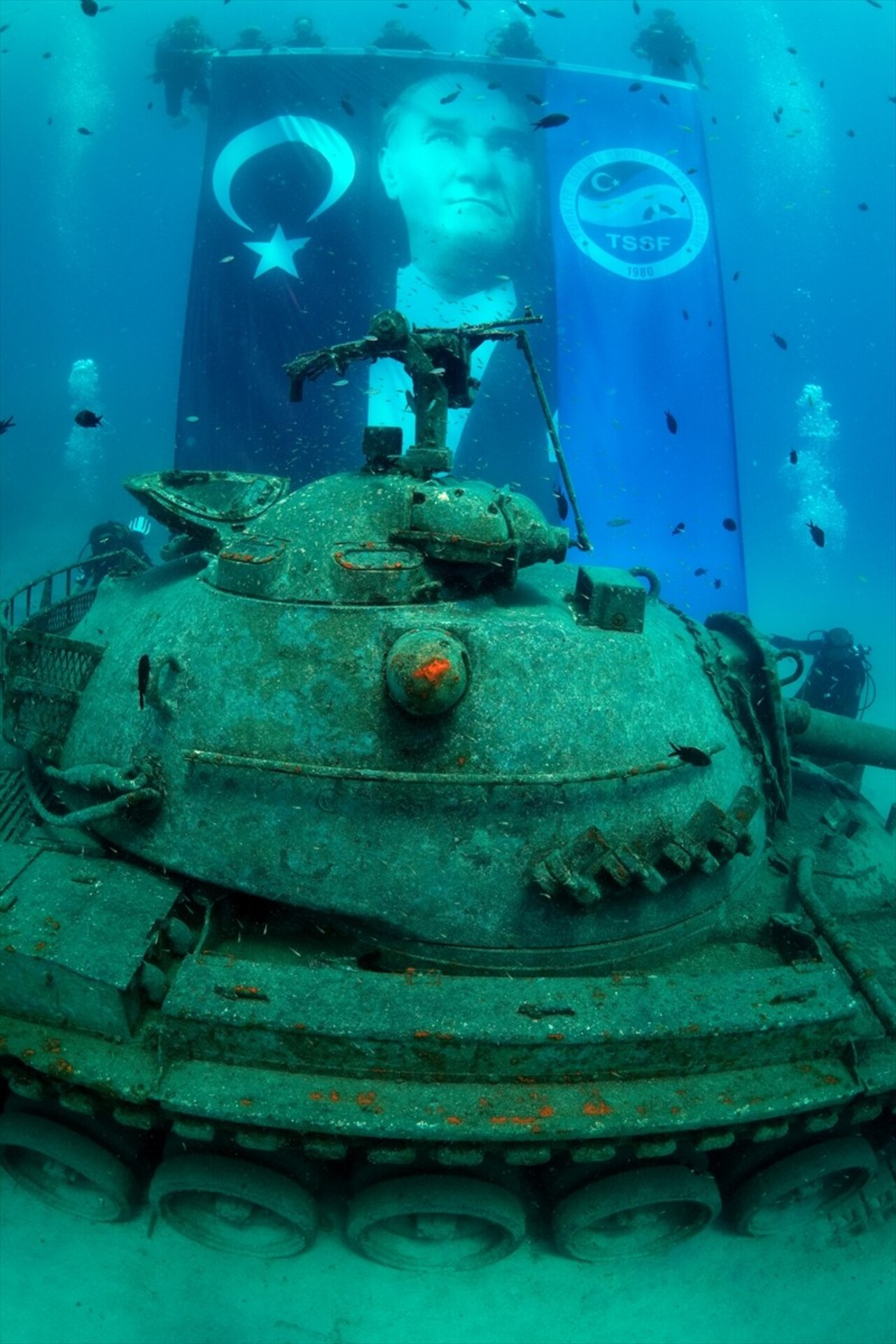 Antalya'nın Kaş ilçesinde 7 yıl önce dönemin Antalya Valisi Münir Karaloğlu'nun öncülüğünde...