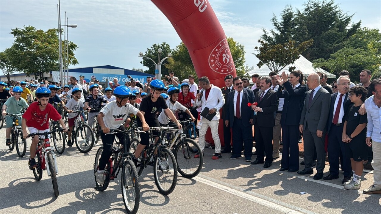 Türkiye Bisiklet Federasyonu ile Samsun Sivil Toplum Kuruluşları Federasyonu (SAMKON) iş...