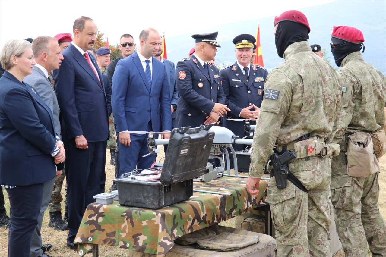 Türkiye Milli Savunma Bakanlığı tarafından Kuzey Makedonya ordusuna askeri ekipman hibe...