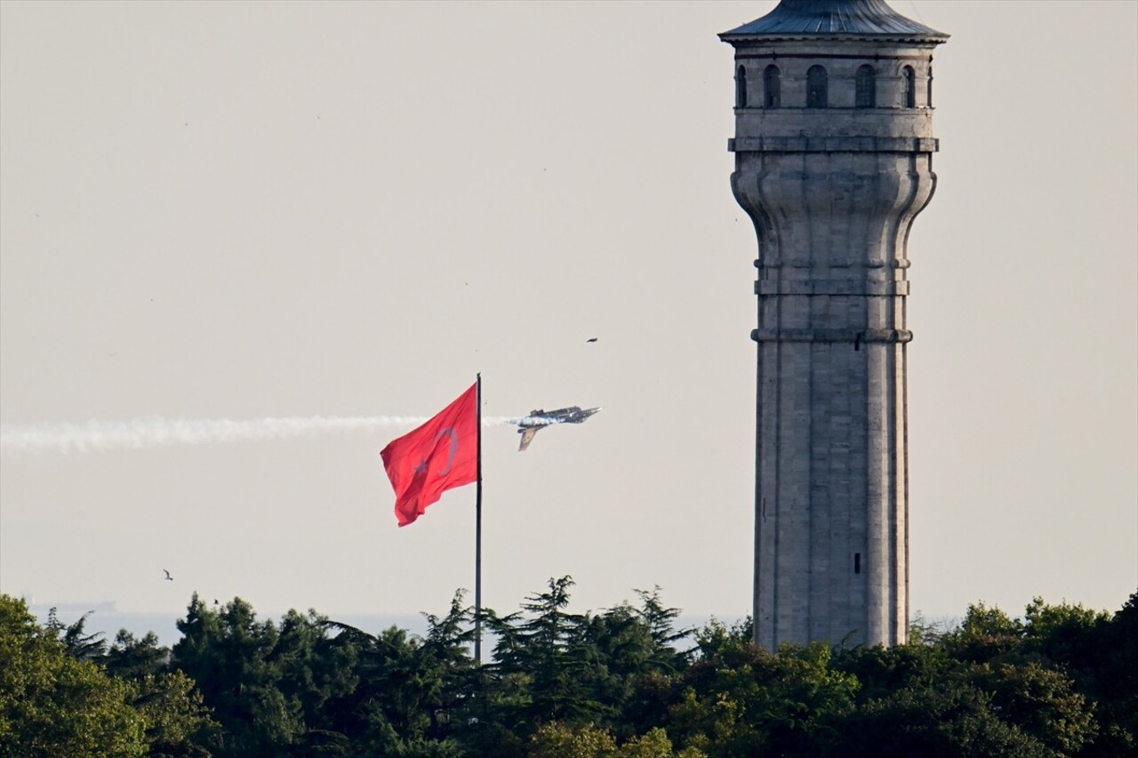 Türk Hava Kuvvetlerinin akrobasi timi SOLOTÜRK, 30 Ağustos Zafer Bayramı kutlamaları kapsamında...