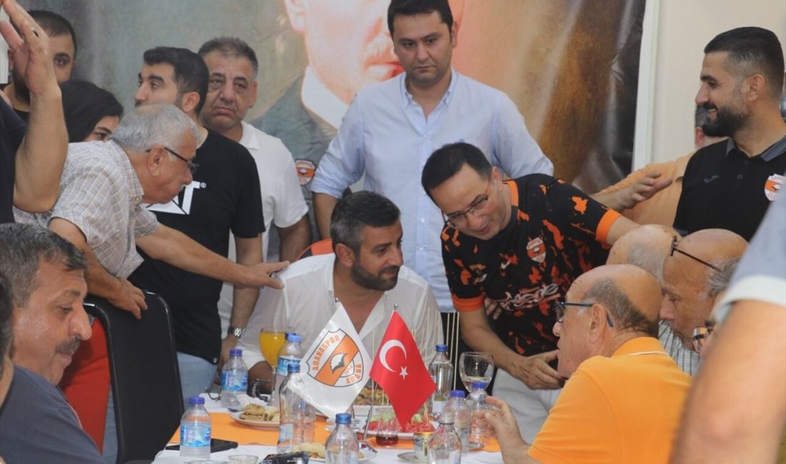 Adanaspor'un kulüp başkanı Asil