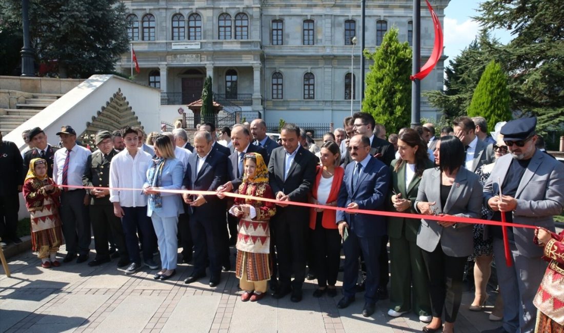 Kastamonu'da Atatürk'ün gelişi ve