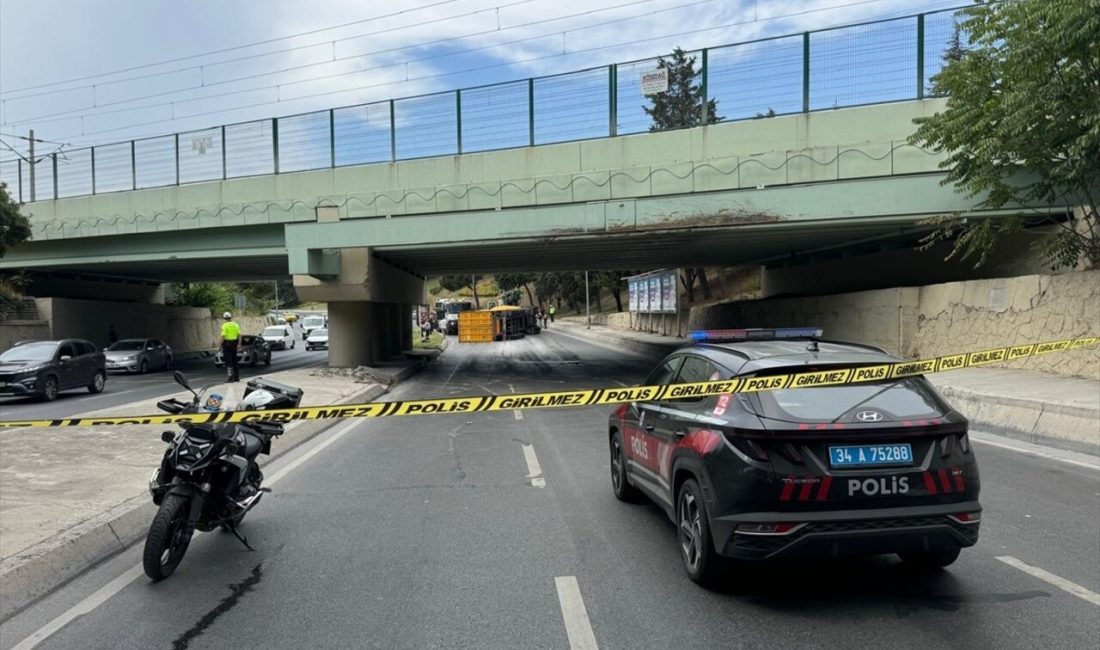 Bakırköy'de bir üst geçide