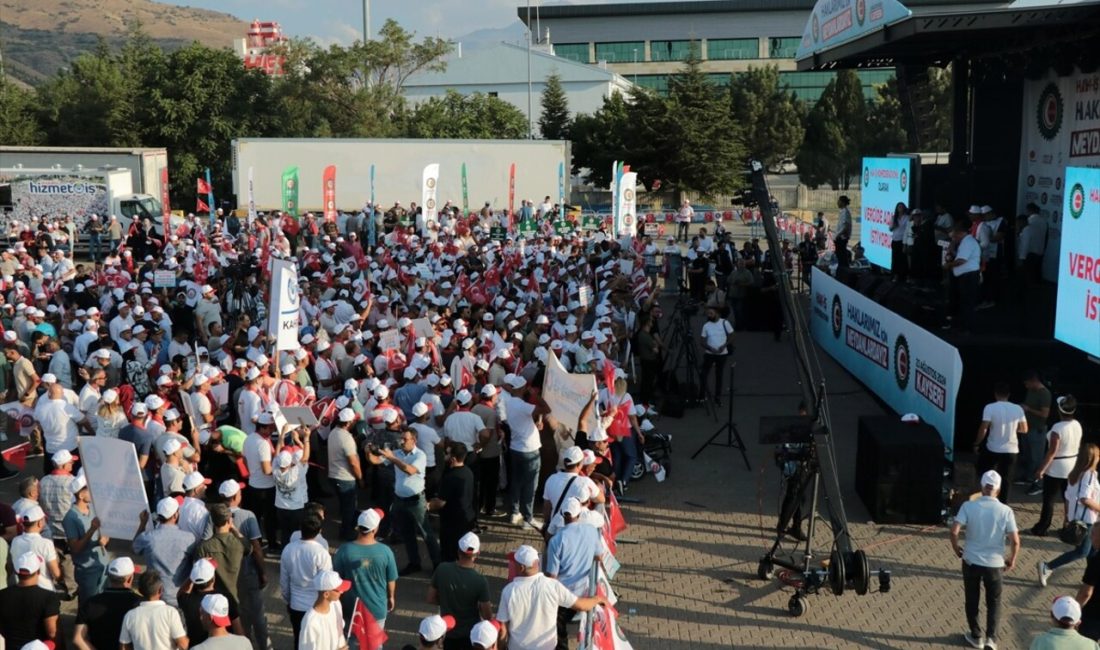 Mahmut Arslan, Kayseri'de işten