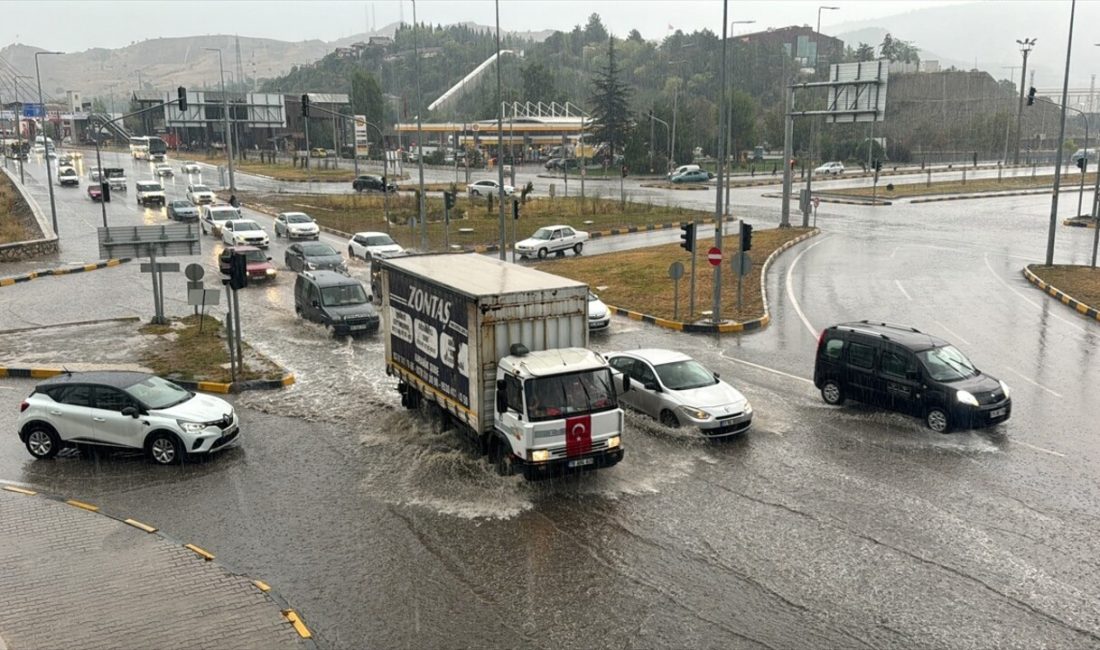 Karabük'te etkili olan sağanak