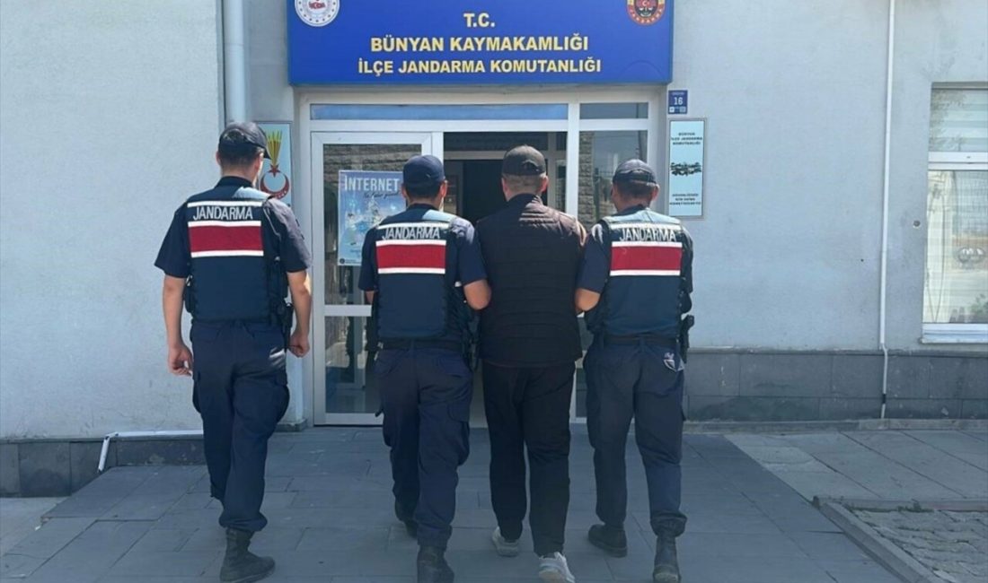 Kayseri'de düzenlenen operasyonda DEAŞ