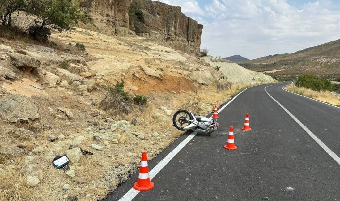 Uşak'ın Eşme ilçesinde motosiklet