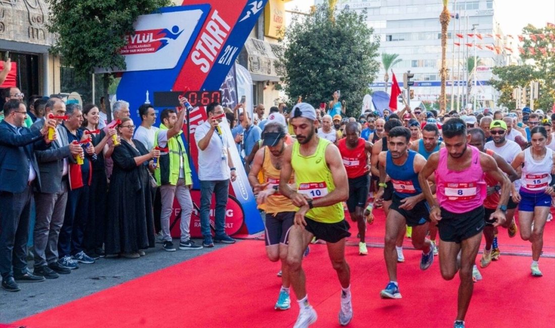 İzmir'de düzenlenen 12. Uluslararası