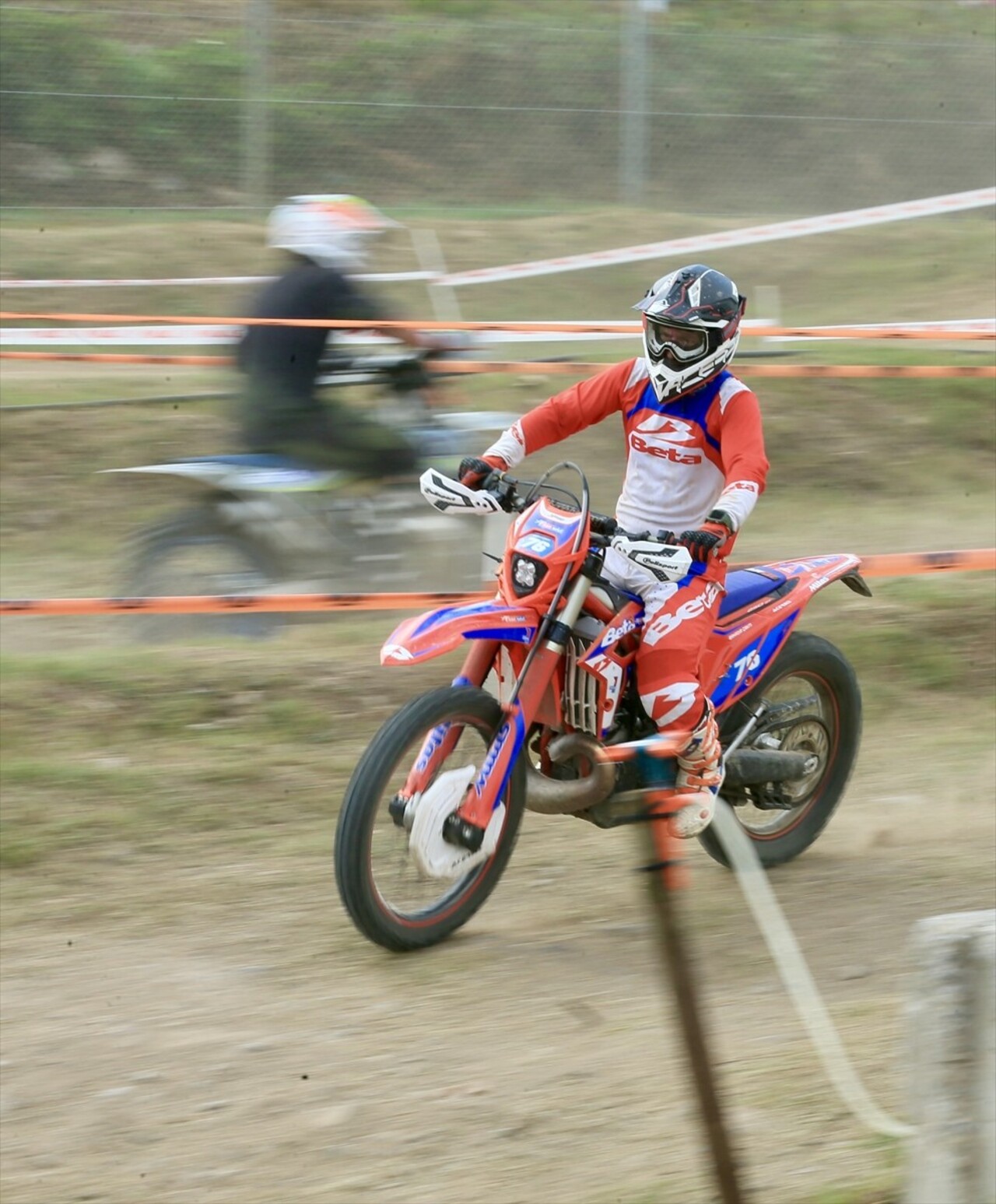 Türkiye Süper Enduro Şampiyonası'nın 3. ayağı, Kocaeli'nin Kartepe ilçesinde yapıldı.