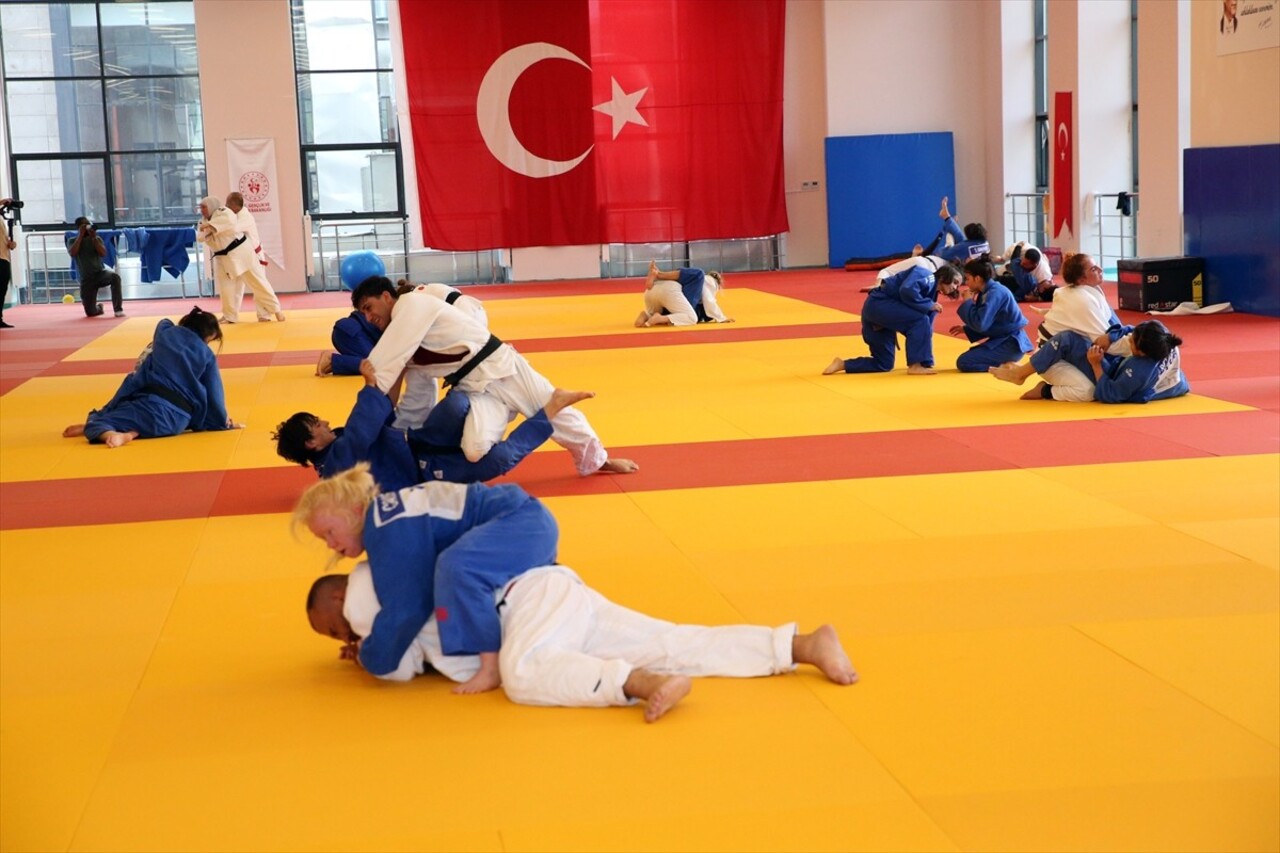 Paris 2024 Paralimpik Oyunları'nda 10 sporcuyla yer alacak Judo Milli Takımı, Türkiye'ye...