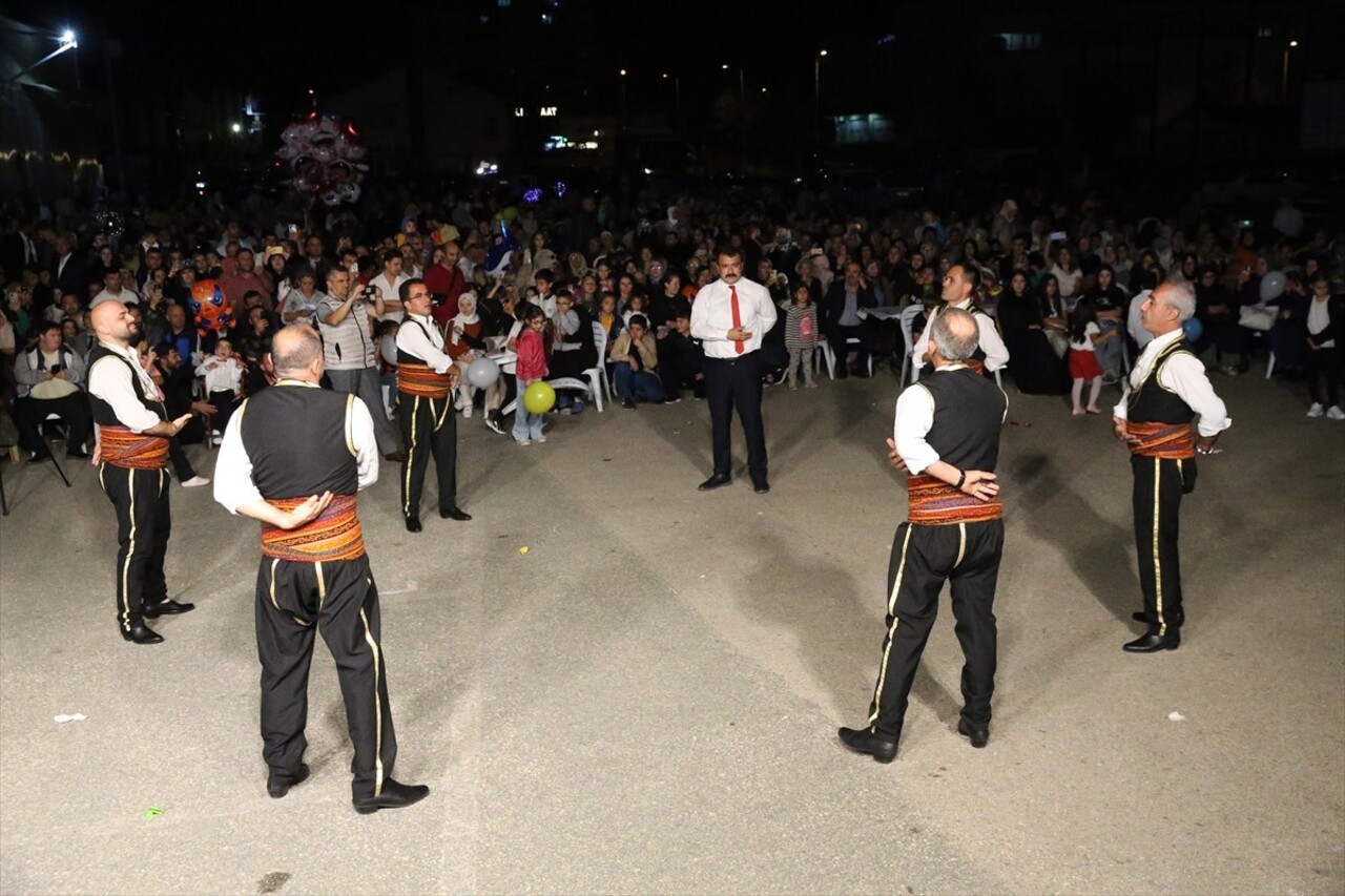 Kastamonu'da, Kuzeykent Mahalle Muhtarlığı tarafından beşinci kez toplu sünnet düğünü...