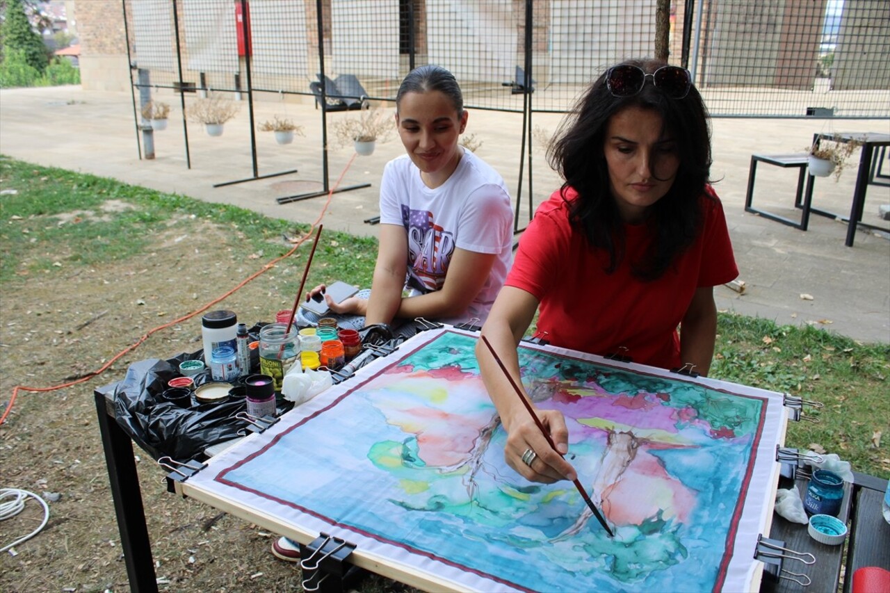 Sırbistan'da Boşnak nüfusun yoğun yaşadığı Sancak bölgesinin en büyük kenti Novi Pazar'da bir...