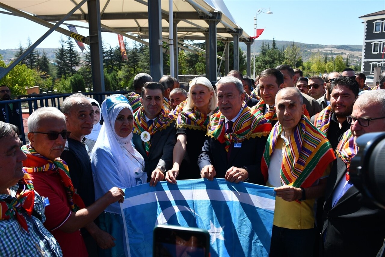 Bilecik'in Söğüt ilçesinde bu yıl 743'üncüsü düzenlenen "Söğüt Ertuğrul Gazi'yi Anma ve Yörük...