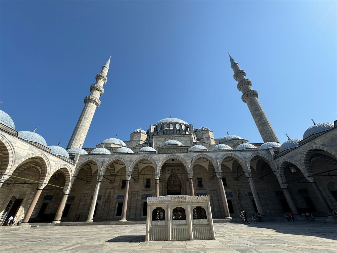 Türkiye Yazma Eserler Kurumu Başkanlığı ve İstanbul İl Kültür ve Turizm Müdürlüğünce, Kanuni...