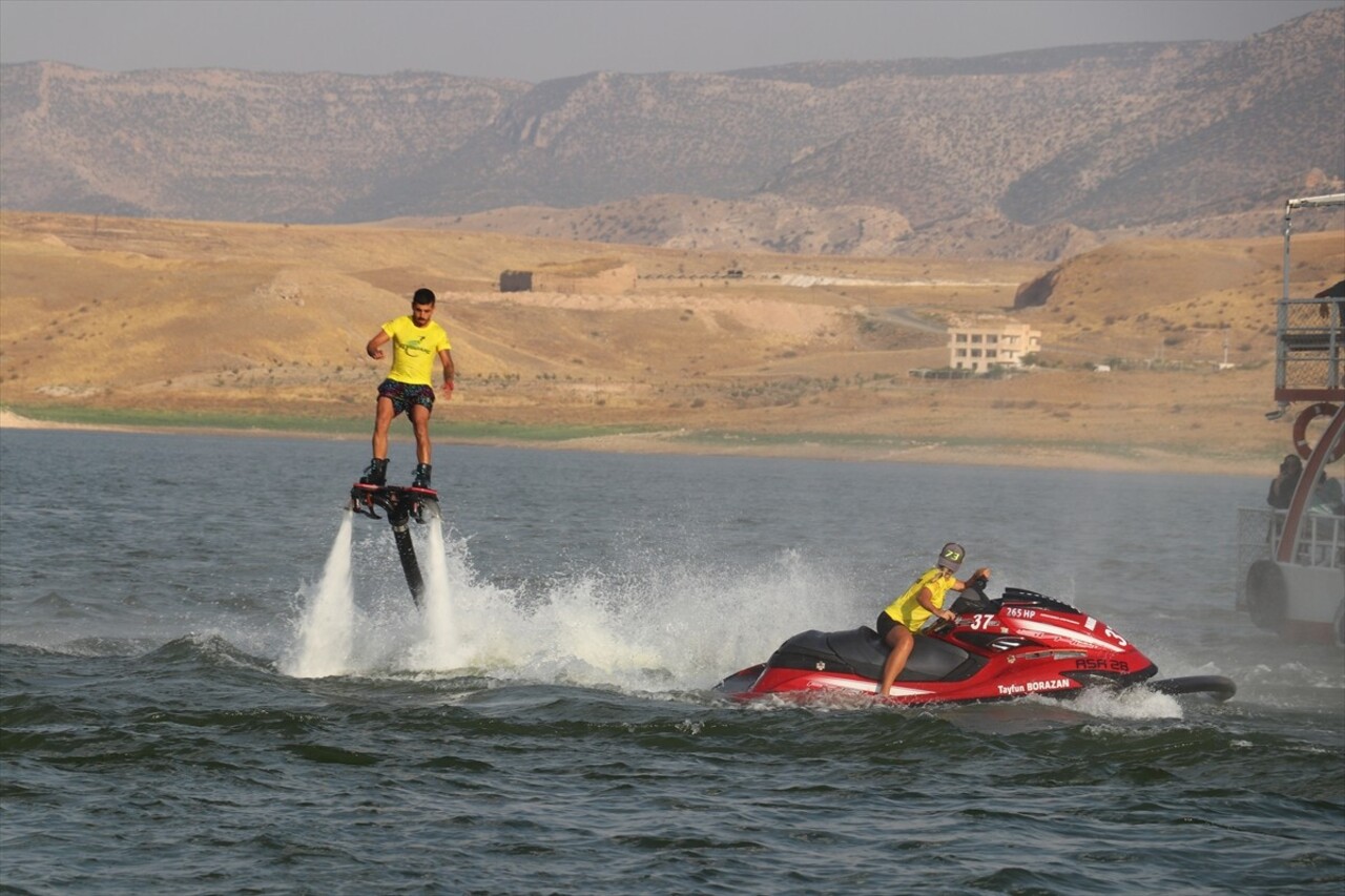 Batman'ın Hasankeyf ilçesinde "4. Su, Doğa Sporları ve Turizm Festivali" gerçekleştirildi....