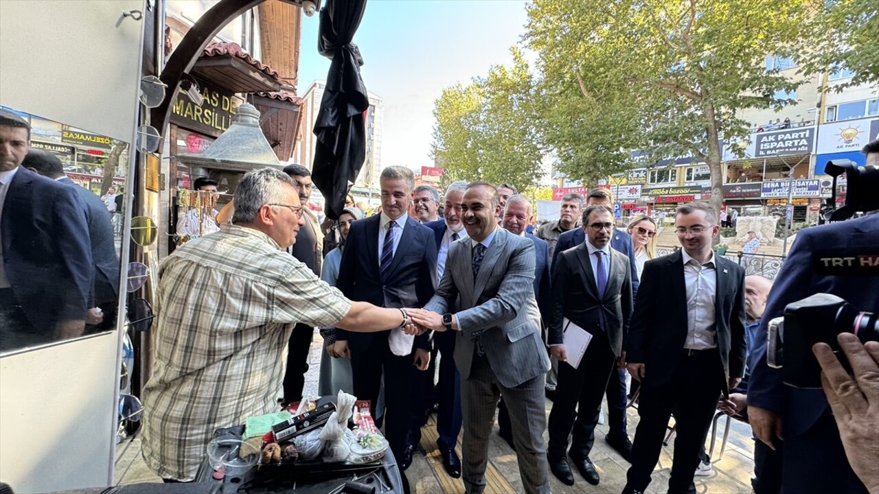 Sanayi ve Teknoloji Bakanı Mehmet Fatih Kacır, çeşitli programları kapsamında geldiği Isparta'da...