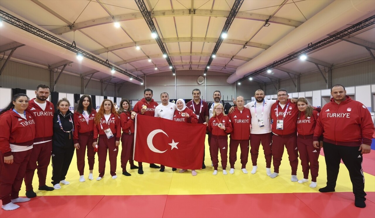 Paris 2024 Paralimpik Oyunları'nda judoda erkekler +90 kilo J2 kategorisinde İbrahim Bölükbaşı...