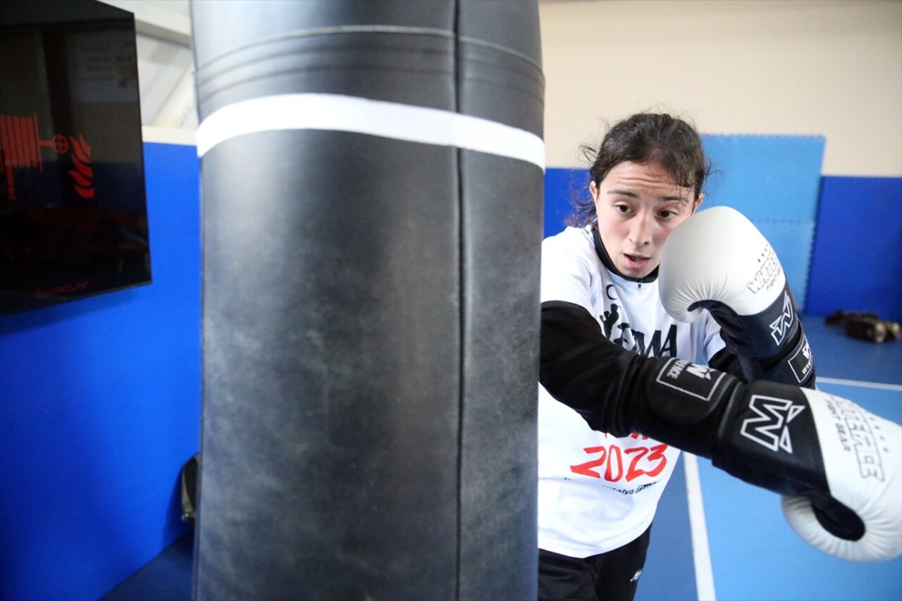 Gençler Muaythai Milli Takımı, Tayland'da yapılacak Gençler Muaythai Dünya Şampiyonası...