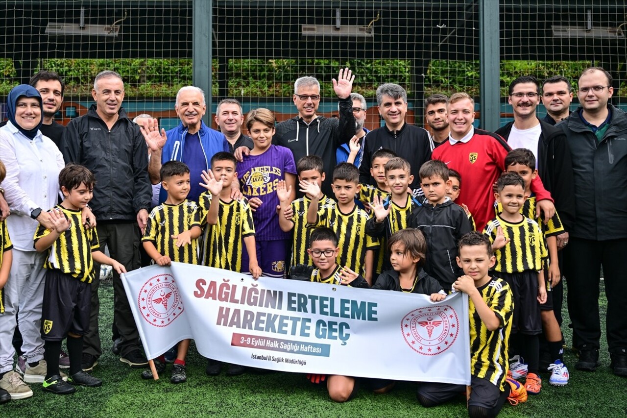 Sağlık Bakanı Kemal Memişoğlu, Ümraniye Belediyesi tarafından "Halk Sağlığı Haftası" kapsamında...