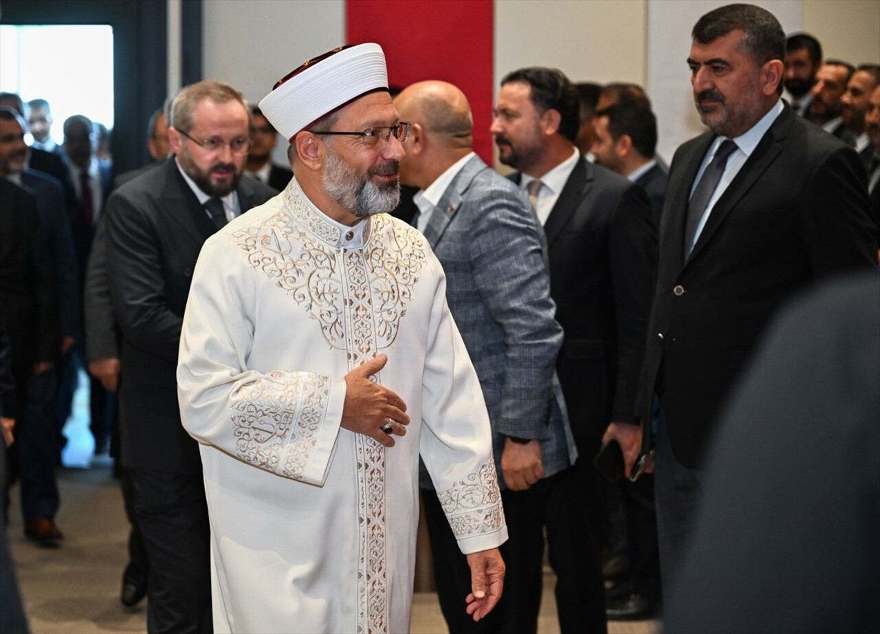 Diyanet İşleri Başkanı Prof. Dr. Ali Erbaş, Ankara Dini Yüksek İhtisas Merkezi'nde düzenlenen...