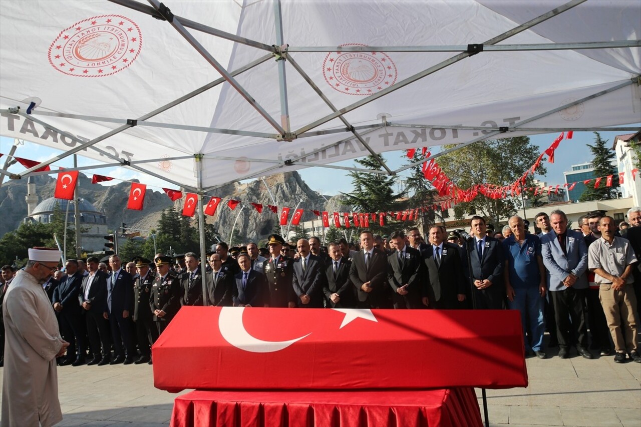  Tunceli'nin Ovacık ilçesinde görev esnasında zırhlı aracın devrilmesi sonucu şehit olan Jandarma...