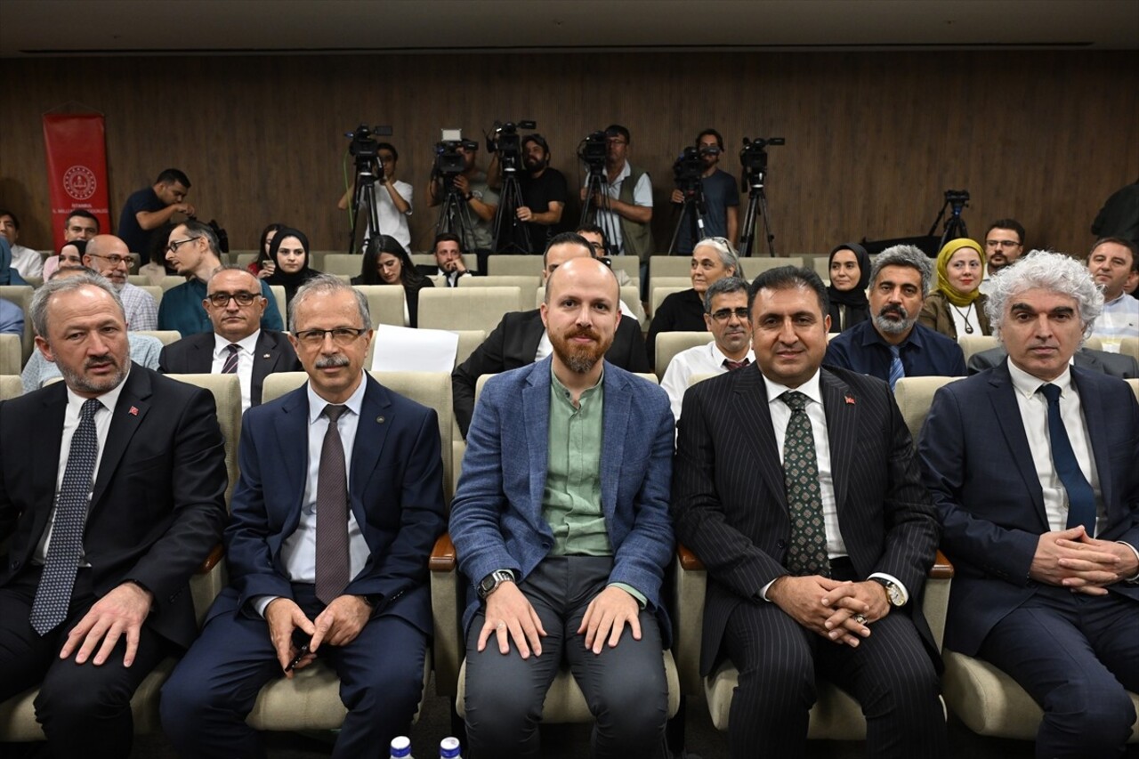 Medeniyet Üniversitesi bünyesinde açılan İstanbul'un ilk müzik ortaokulu olan İstanbul Güzel...