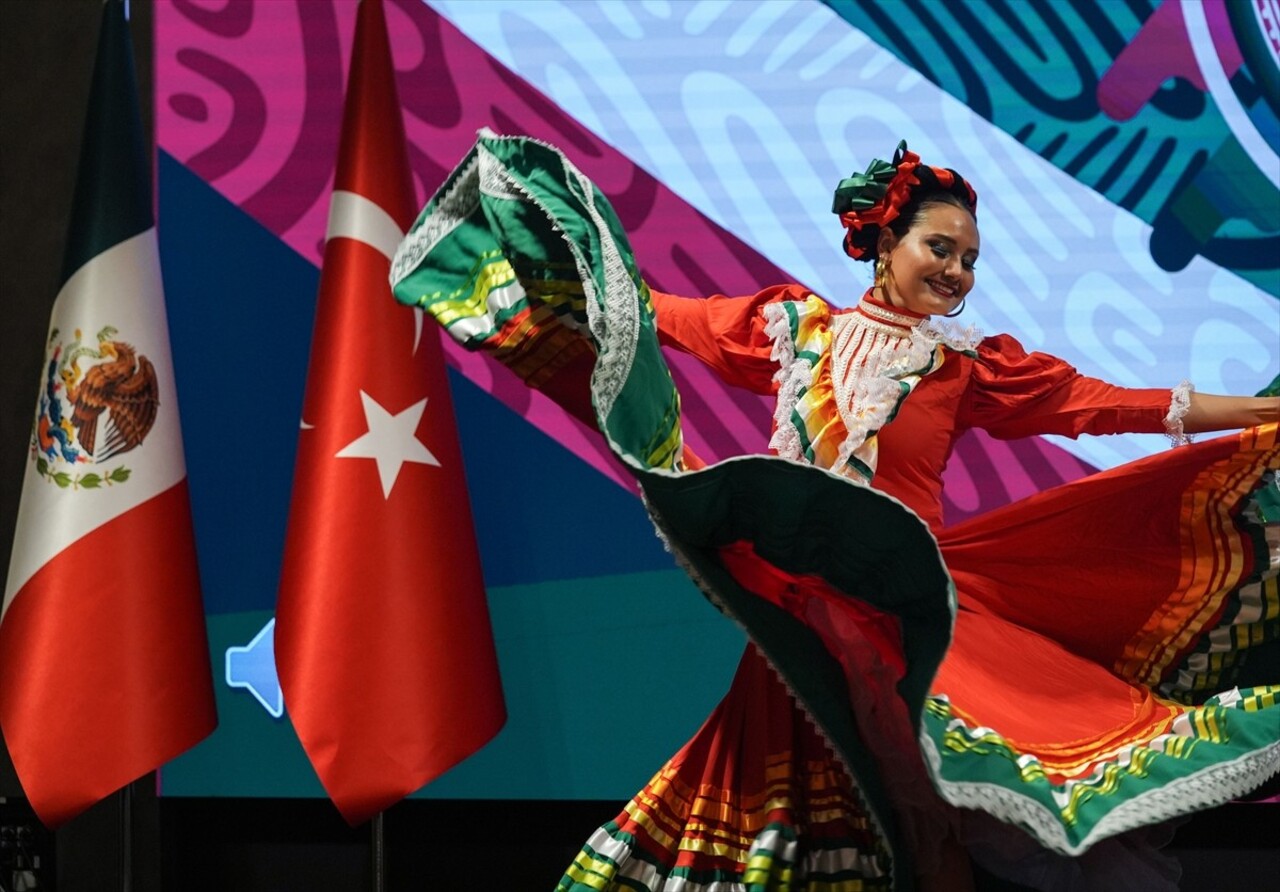 Meksika'nın bağımsızlığının 214. yıl dönümü, Ankara'da düzenlenen resepsiyonla kutlandı....