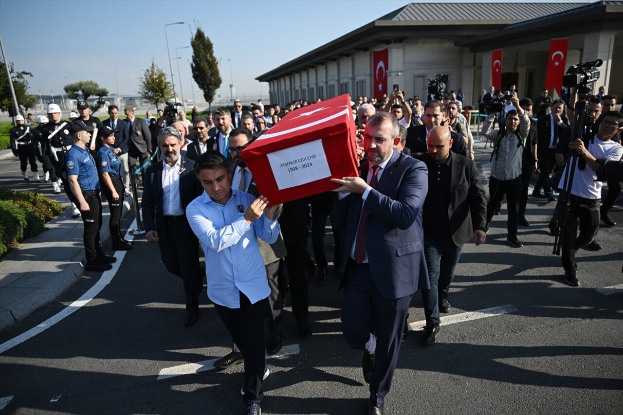 İşgal altındaki Batı Şeria'da İsrail askerlerince katledilen Ayşenur Ezgi Eygi'nin naaşı...