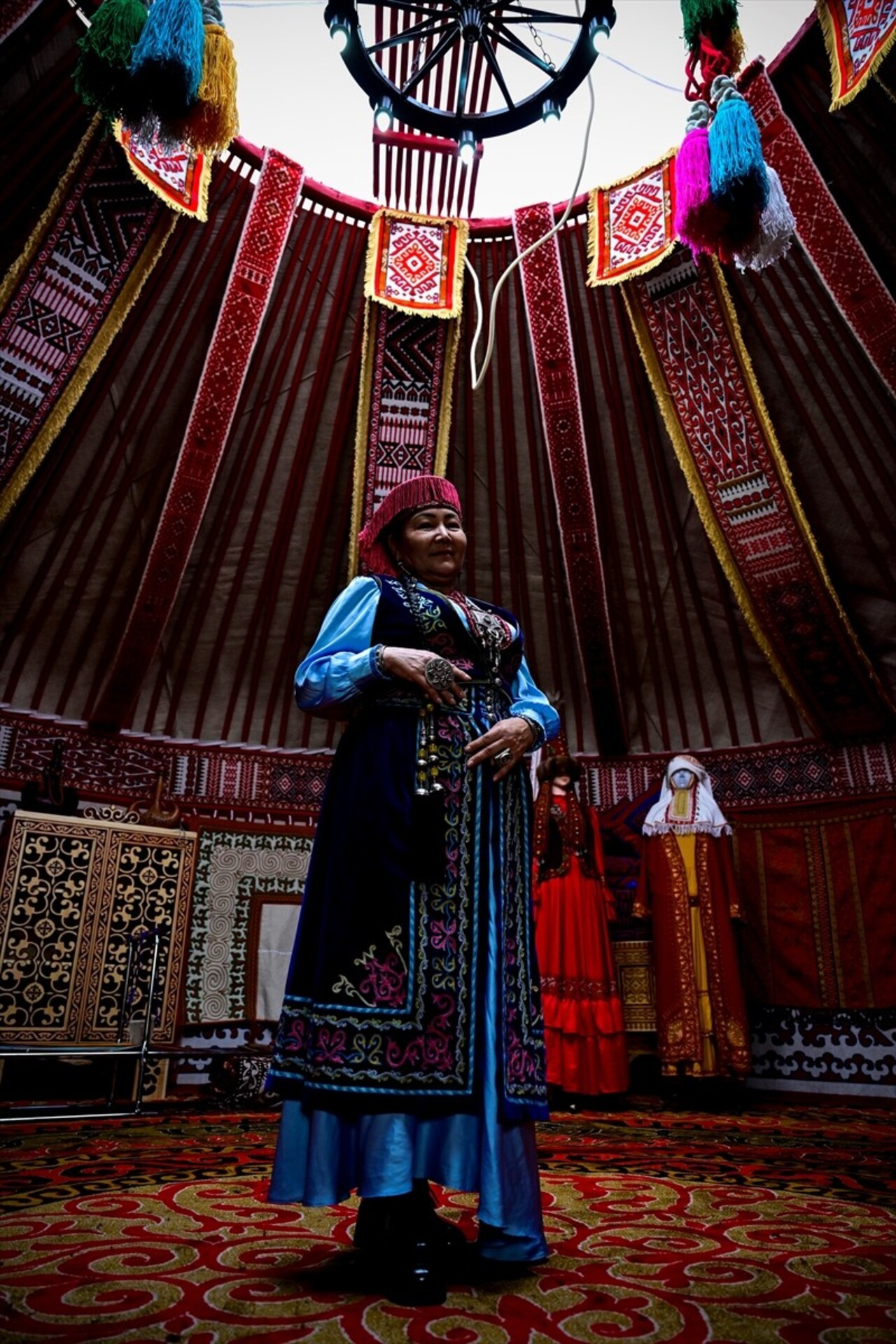 Türk halklarının kadim geleneklerinin bir parçası olan Kazak kültürü, başkent Astana'daki 5. Dünya...