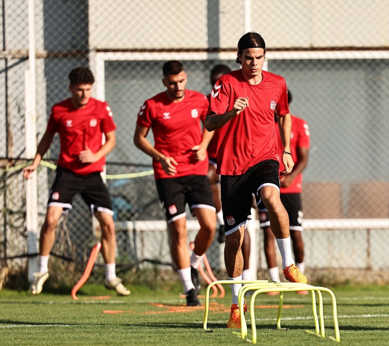 Net Global Sivasspor, Trendyol Süper Lig'in 5. haftasında oynayacağı Gaziantep FK maçının...