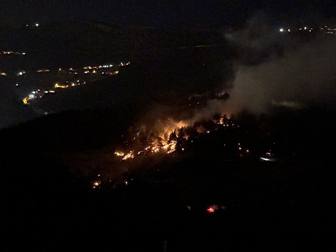 Kahramanmaraş'ın Dulkadiroğlu ilçesinde çıkan orman yangını kontrol altına alındı. İhbar üzerine...